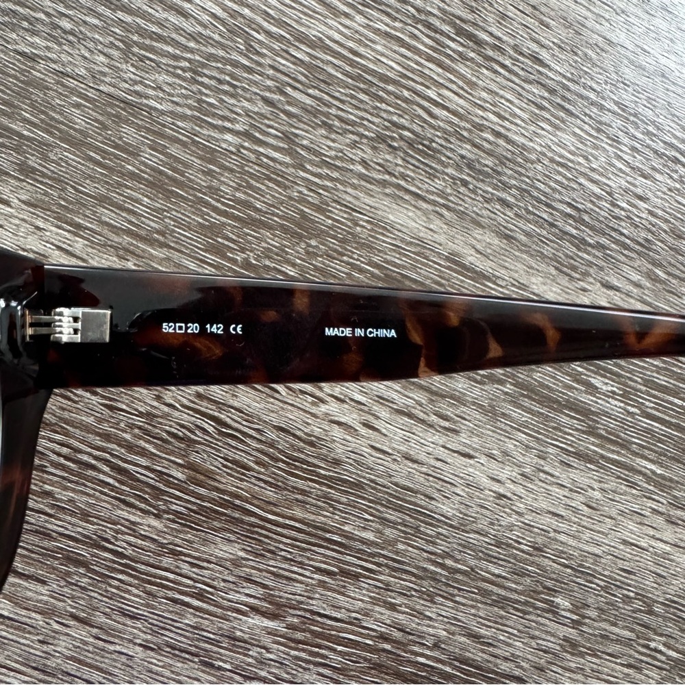 Tortoise Shell Sunglasses - Picture 4 of 5